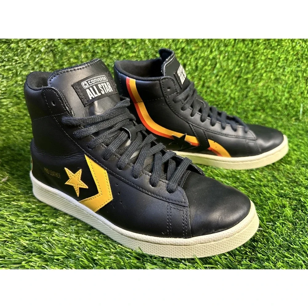 Converse‎ Chuck 70 Hi Tops Roswell Rayguns Black Leather Sneakers Kids 6